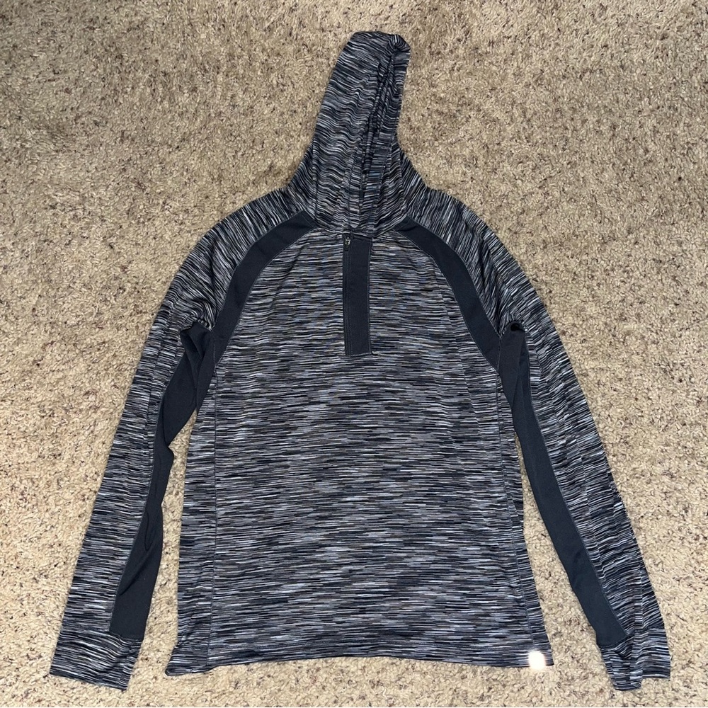 PRANA MENS HOODED 1/4 ZIP LIGHTWEIGHT PULLOVER / GREY STRIPES / SIZE LARGE